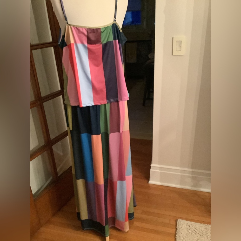 Beyond this plane gorgeous skirt and top set size 4X - Picture 2 of 13